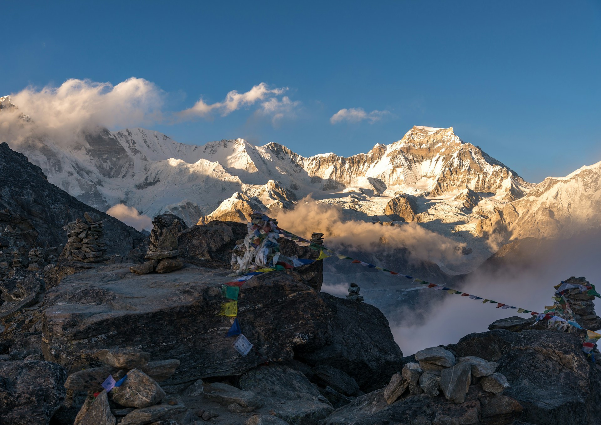 Nepal Makes Nearly 100 Himalayan Peaks Free to Climb