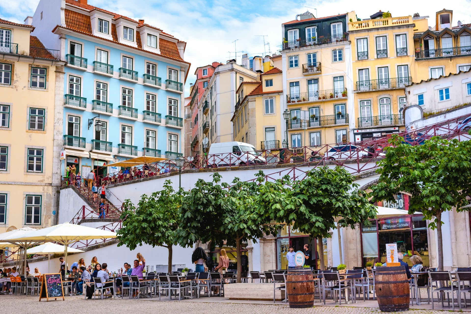 Lisbon tops a new Holiday Happiness Index, thanks to sunshine, green spaces, and incredible food